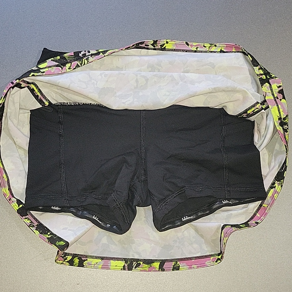 Lululemon skirt Pace Rival Skort Inflected Highlight Yellow Black sz 0 - Picture 5 of 6